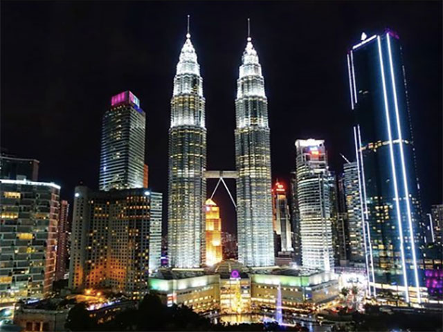 体験談 ペトロナスツインタワー展望台ツアーに当日予約で参加してきました ゼインの旅ブログ